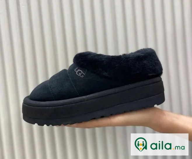 Chaussure Pantoufle UGG Noir